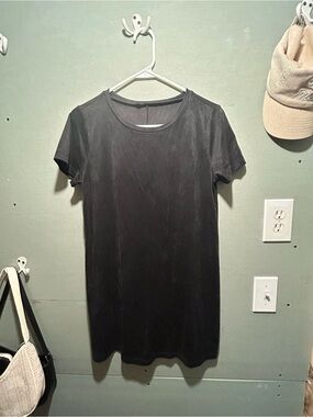 Black Short Sleeve Women's Tee Shirt Dress